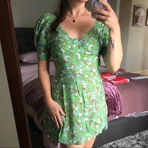 ShopCider floral green mini dress!